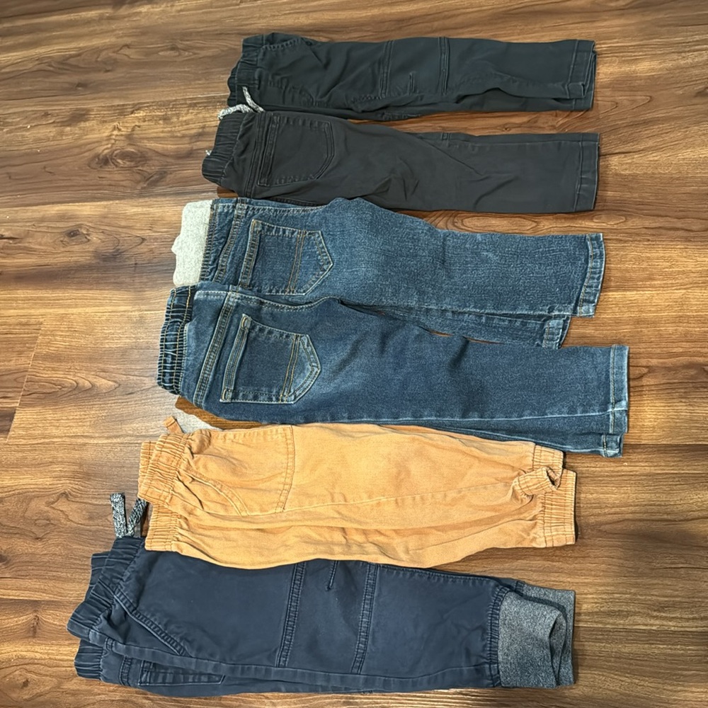 Lot of Cat & Jack 2T boys pants (set of 6)